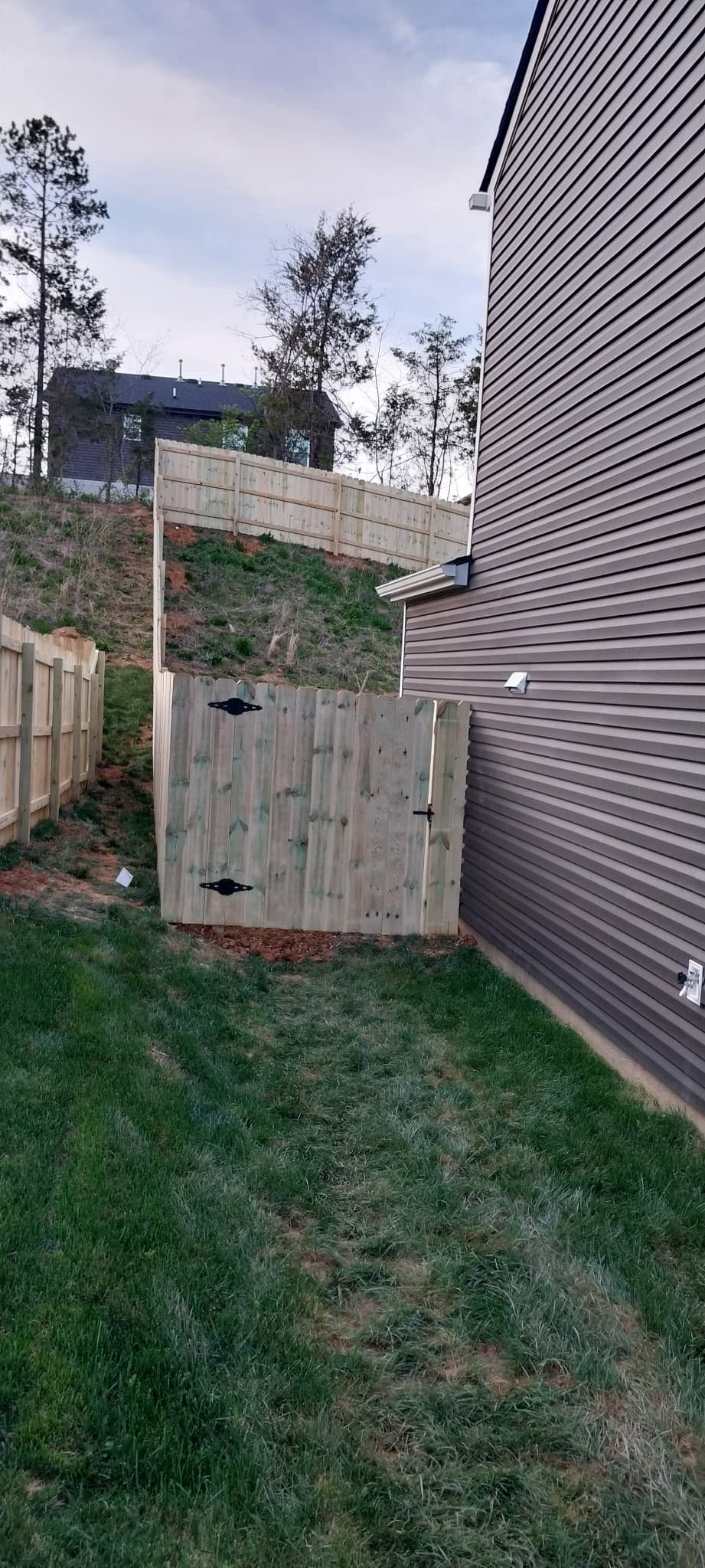 Clinton TN fence installation project 2